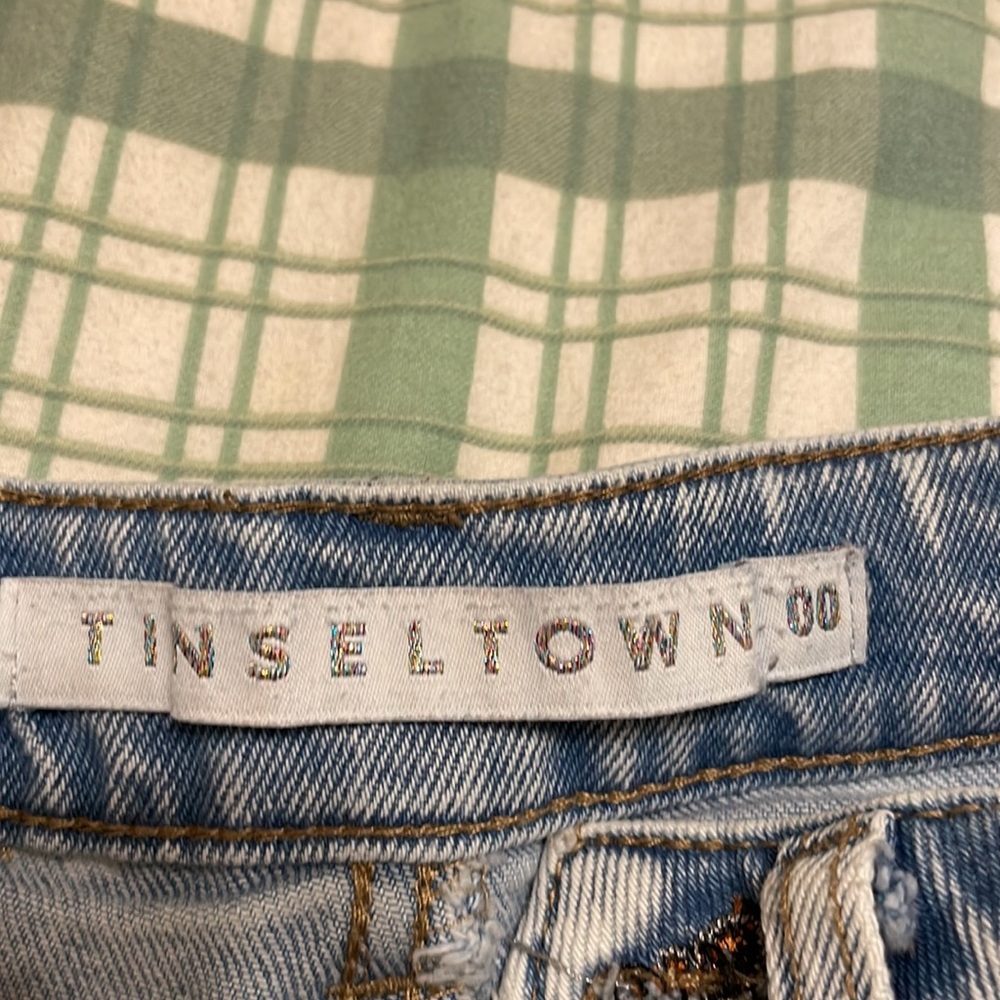 Size 00 - Picture 3 of 3